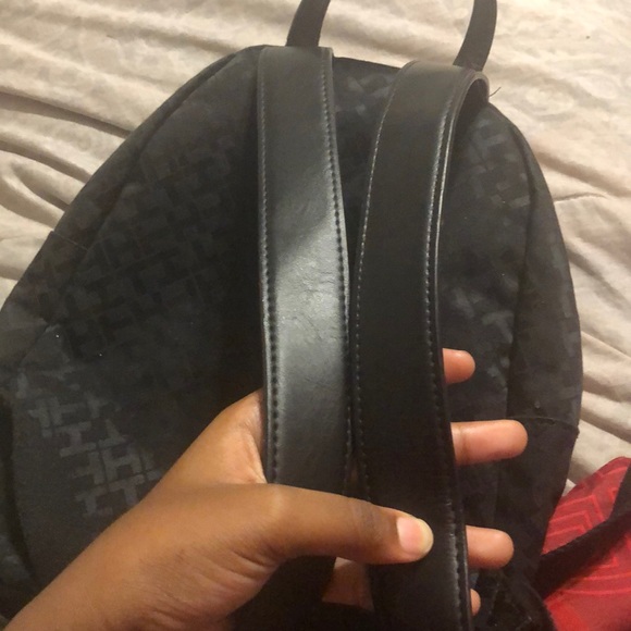 Tommy Hilfiger mini backpack - Picture 5 of 13